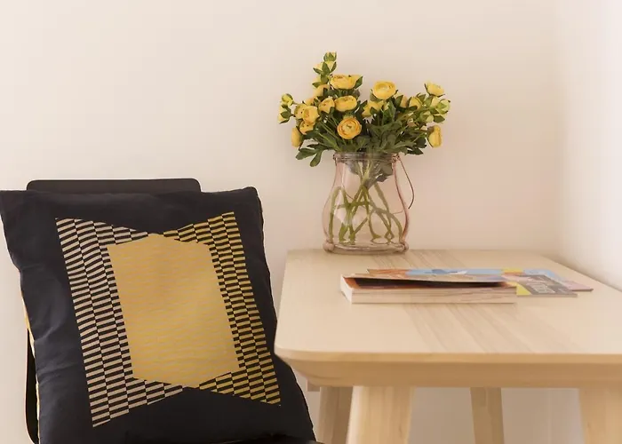 Апартаменты Cozy In Via Degli Spagnoli - Fromhometorome Рим