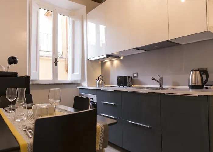 Cozy In Via Degli Spagnoli - Fromhometorome Рим